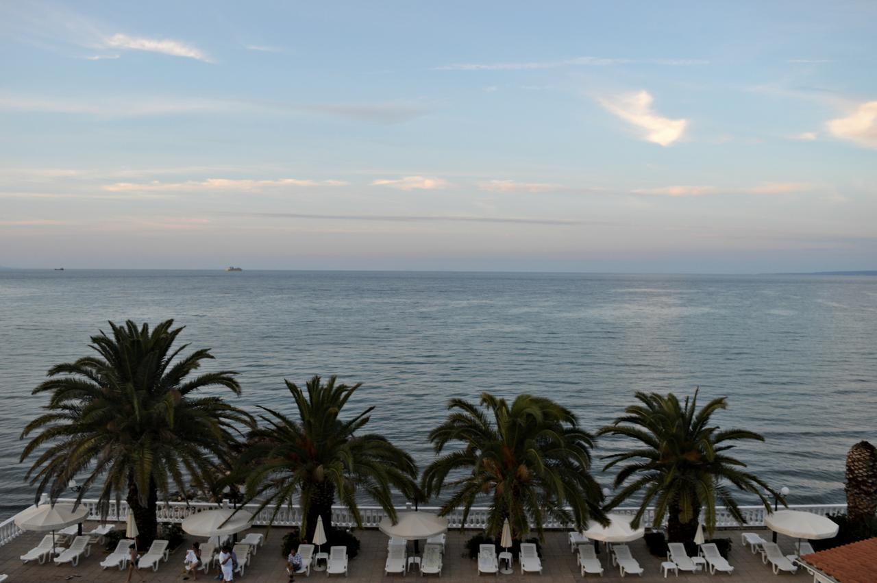 Paradise Beach Hotel Argassi Exterior foto
